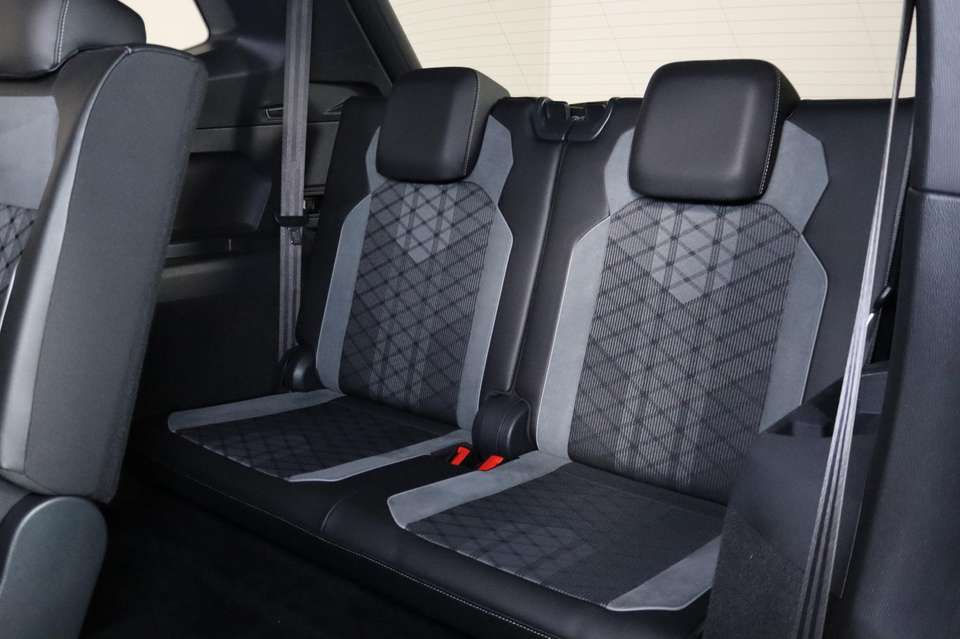 Volkswagen Tiguan Allspace - Imagem 6