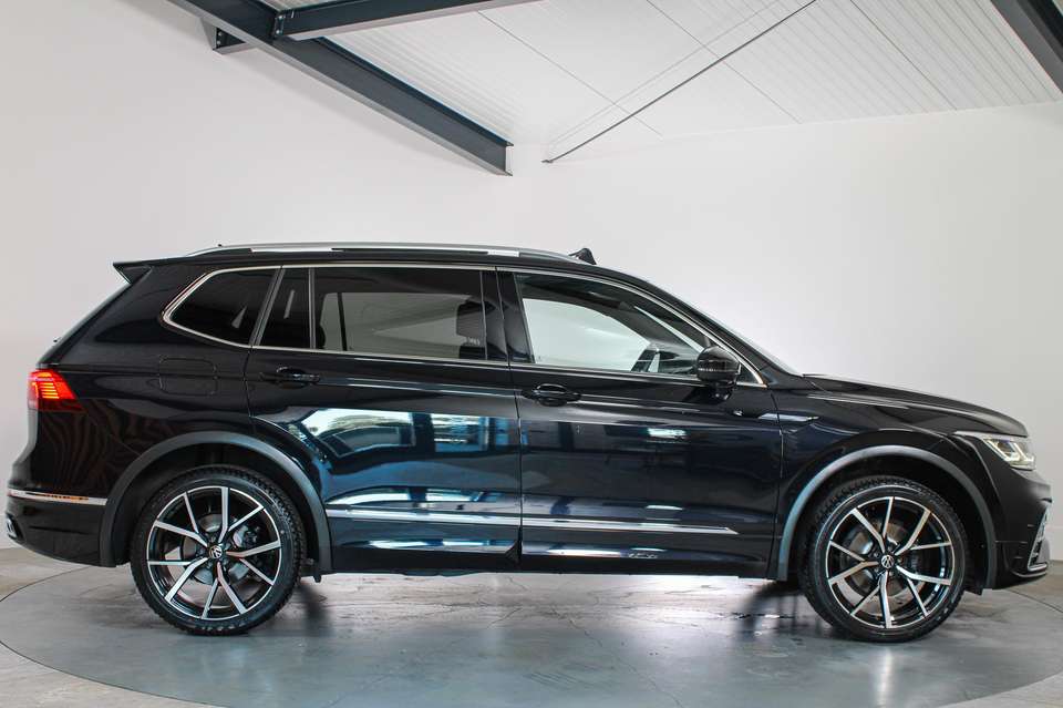 Volkswagen Tiguan Allspace - Imagem 8