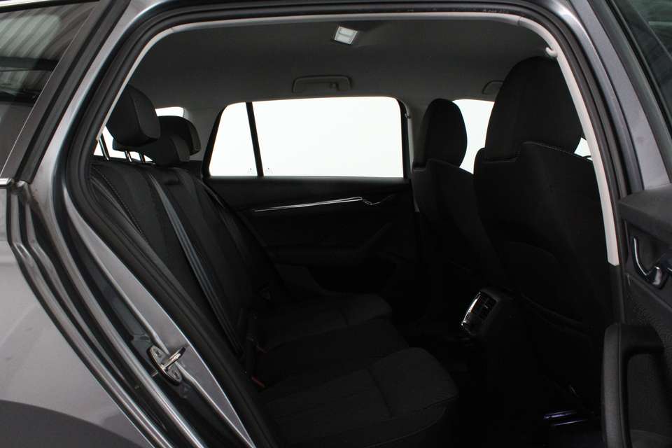 Skoda Octavia - Imagem 15