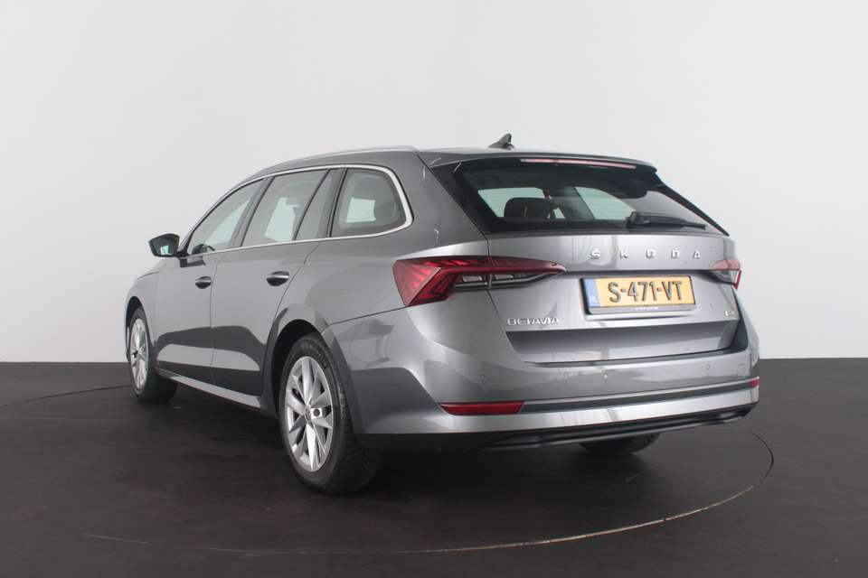 Skoda Octavia - Imagem 17