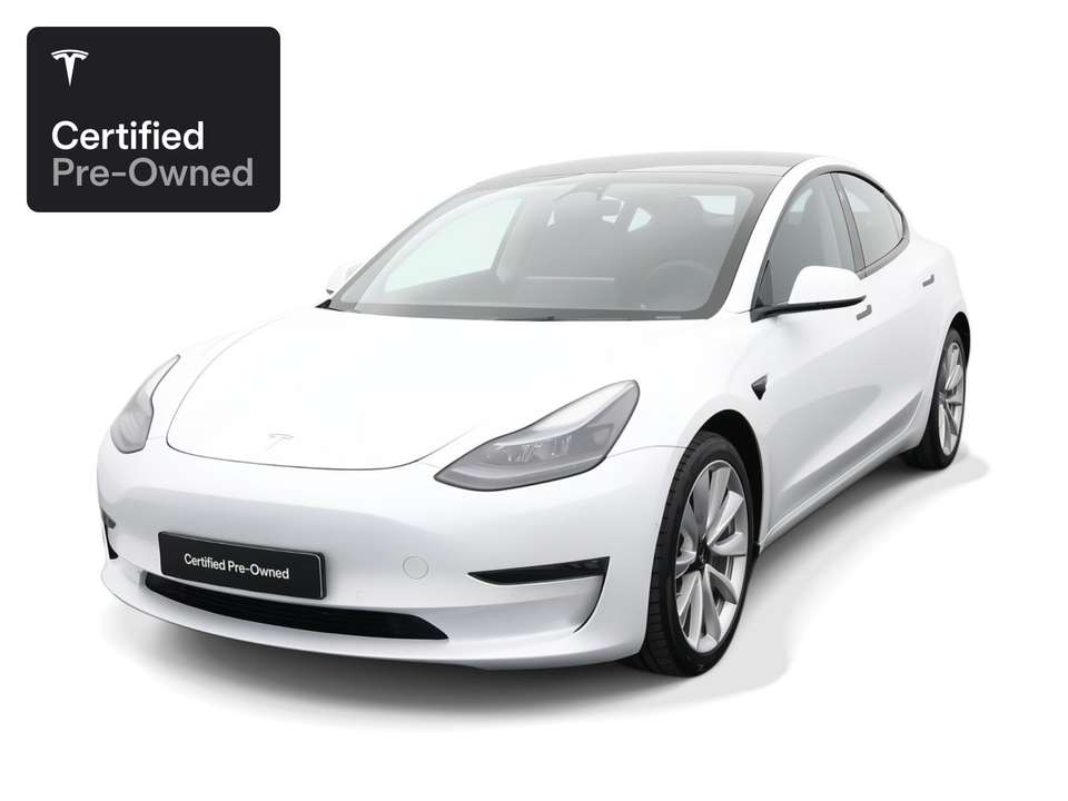 Tesla Model 3 - Imagem 1
