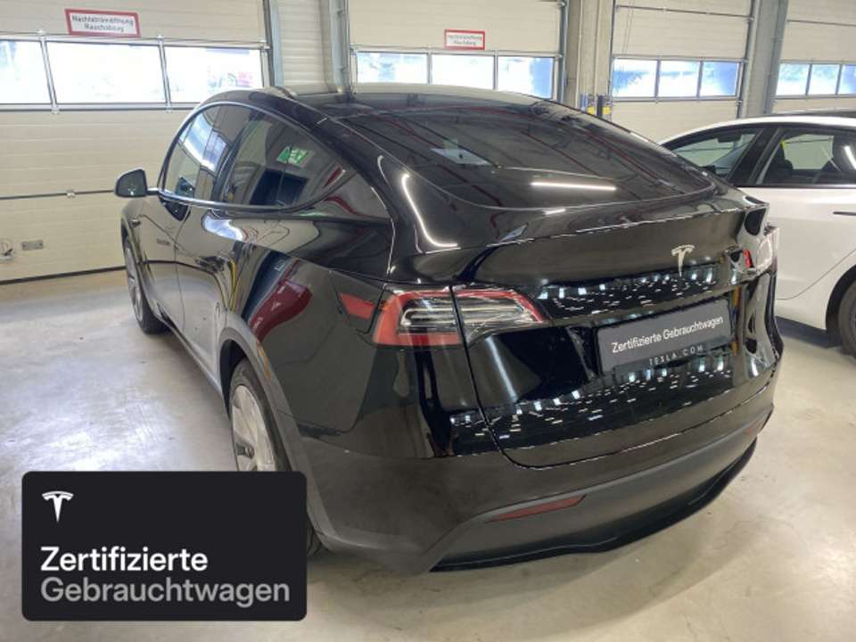 Tesla Model Y - Imagem 5