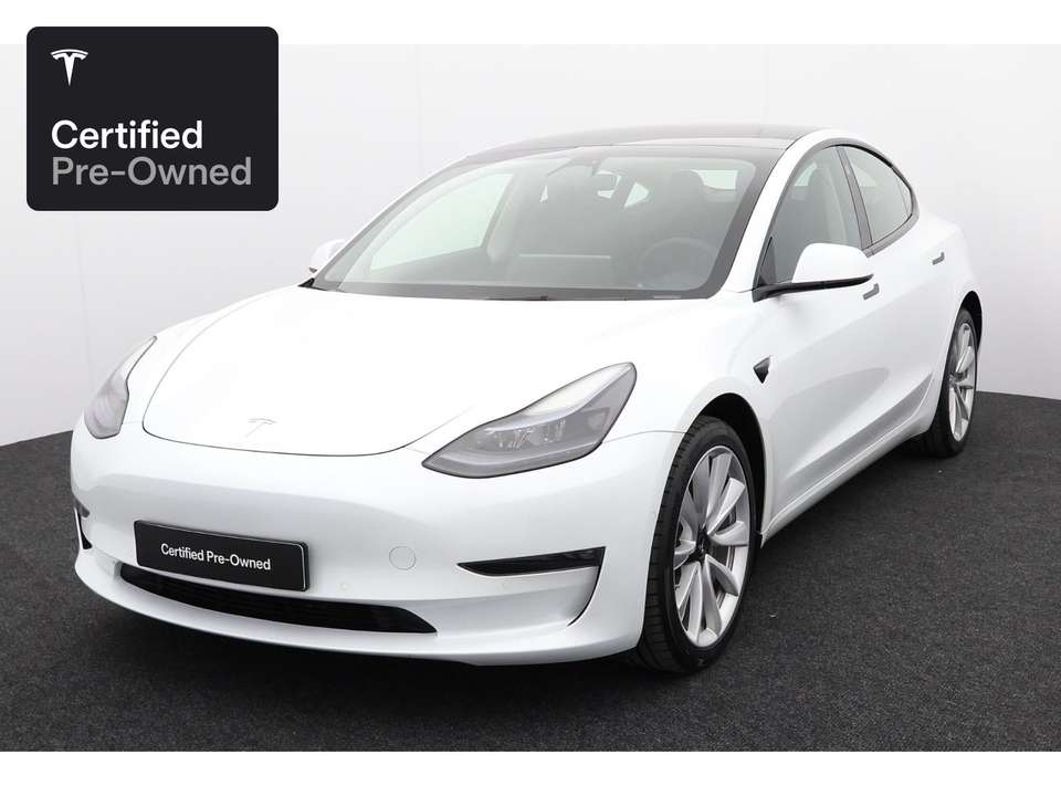 Tesla Model 3 - Imagem 2