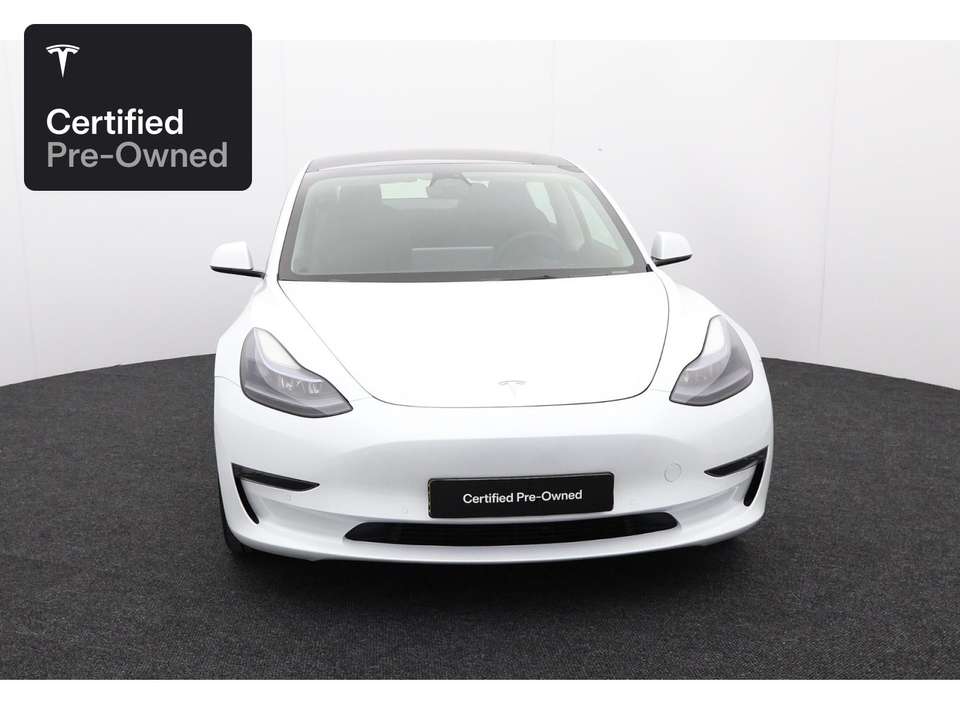 Tesla Model 3 - Imagem 4
