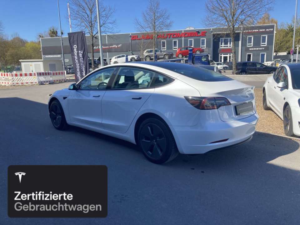 Tesla Model 3 - Imagem 5