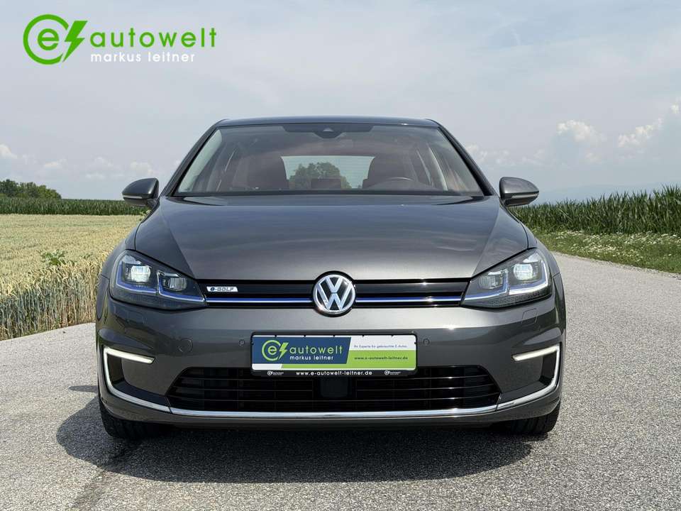 Volkswagen e-Golf - Imagem 9