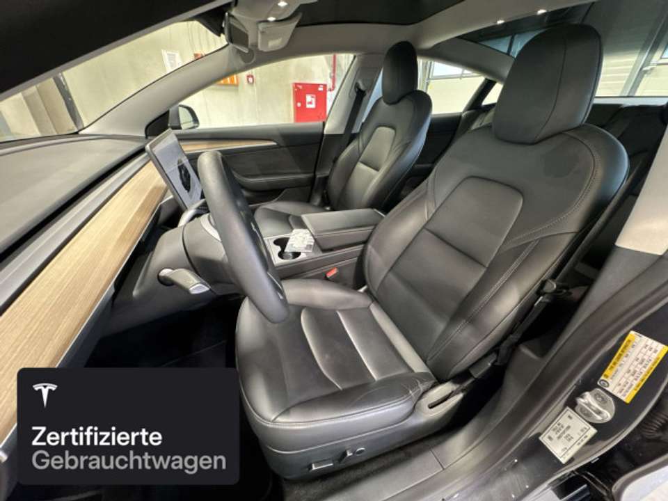 Tesla Model 3 - Imagem 10