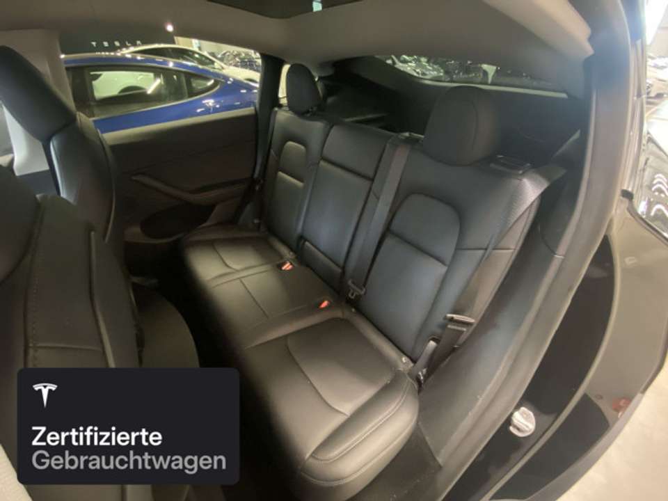 Tesla Model Y - Imagem 12