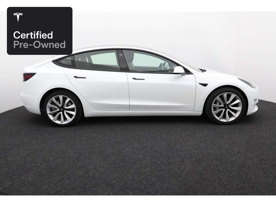 Tesla Model 3 - Imagem 9