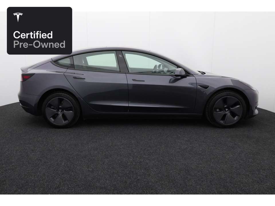 Tesla Model 3 - Imagem 9
