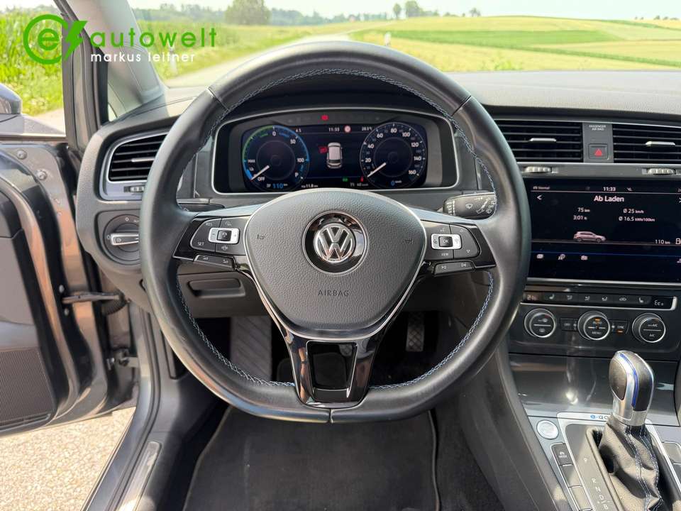 Volkswagen e-Golf - Imagem 12