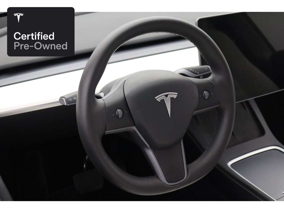 Tesla Model Y - Imagem 12