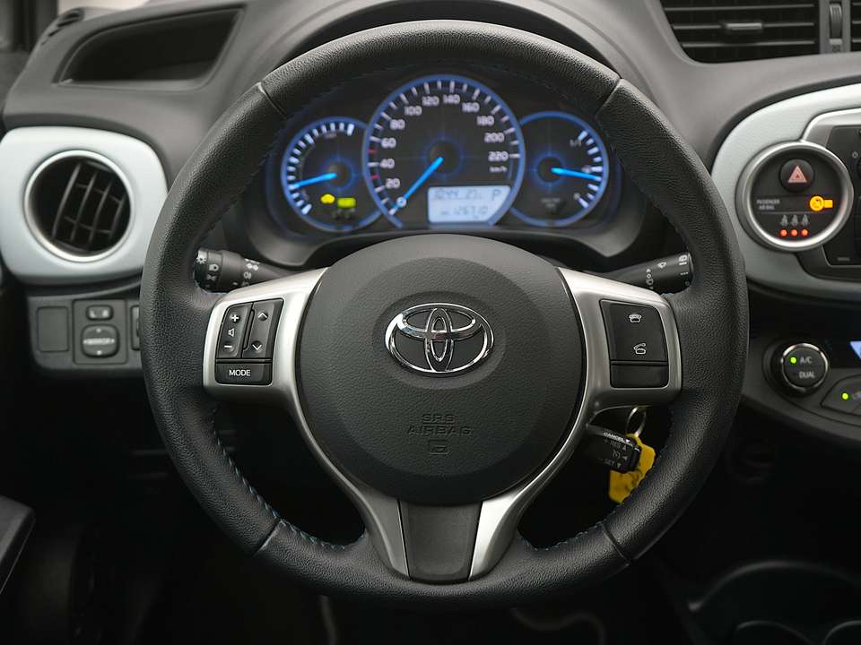 Toyota Yaris - Imagem 5