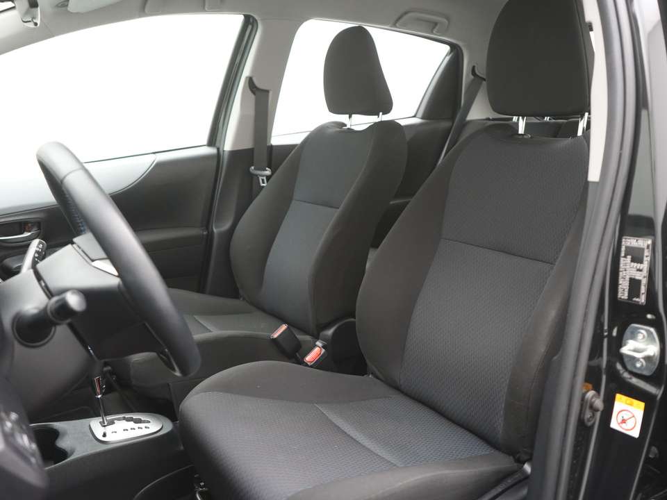 Toyota Yaris - Imagem 7