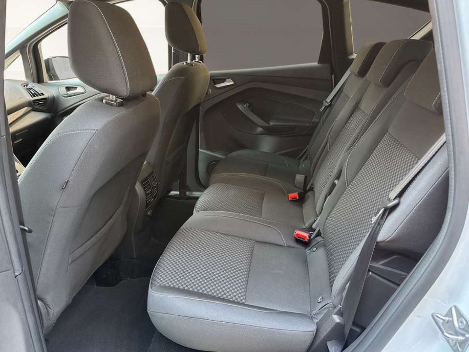 Ford C-Max - Imagem 9