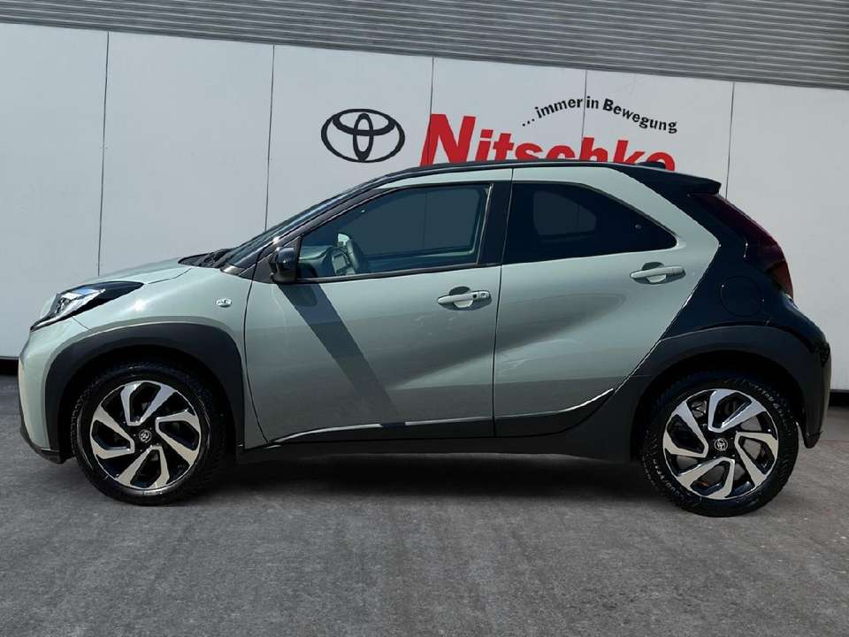 Toyota Aygo X - Imagem 2