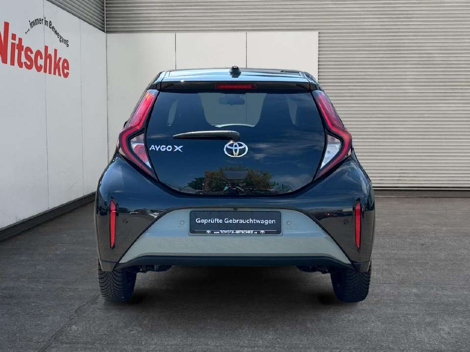 Toyota Aygo X - Imagem 4