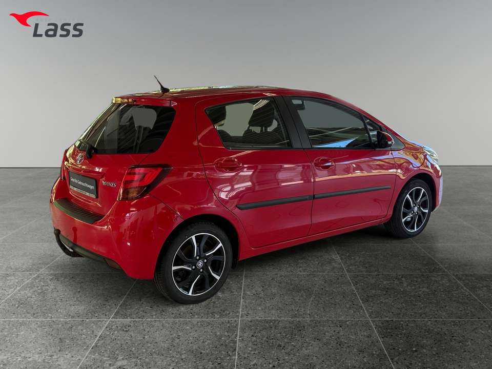 Toyota Yaris - Imagem 6