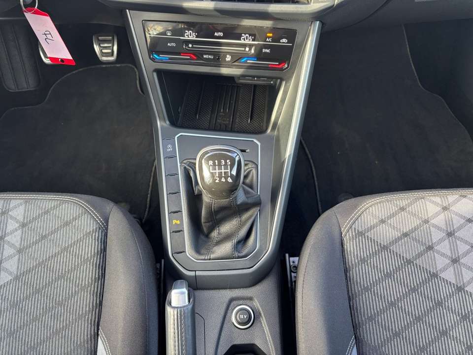 Volkswagen Taigo - Imagem 12