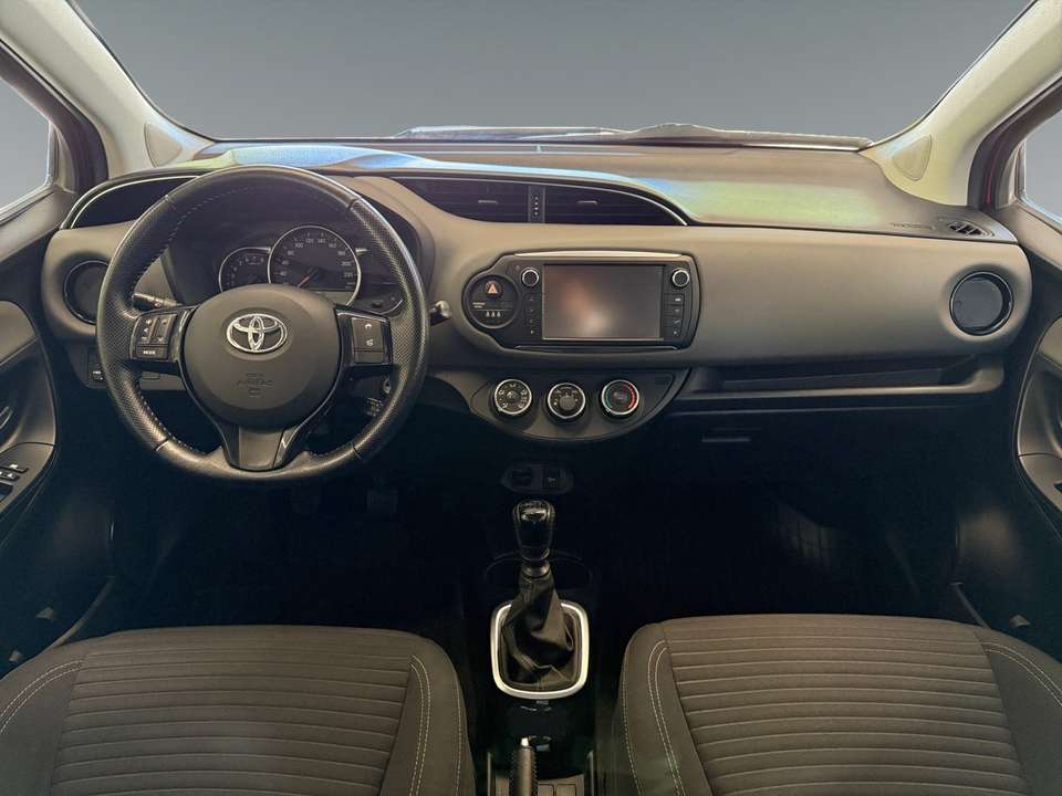 Toyota Yaris - Imagem 11