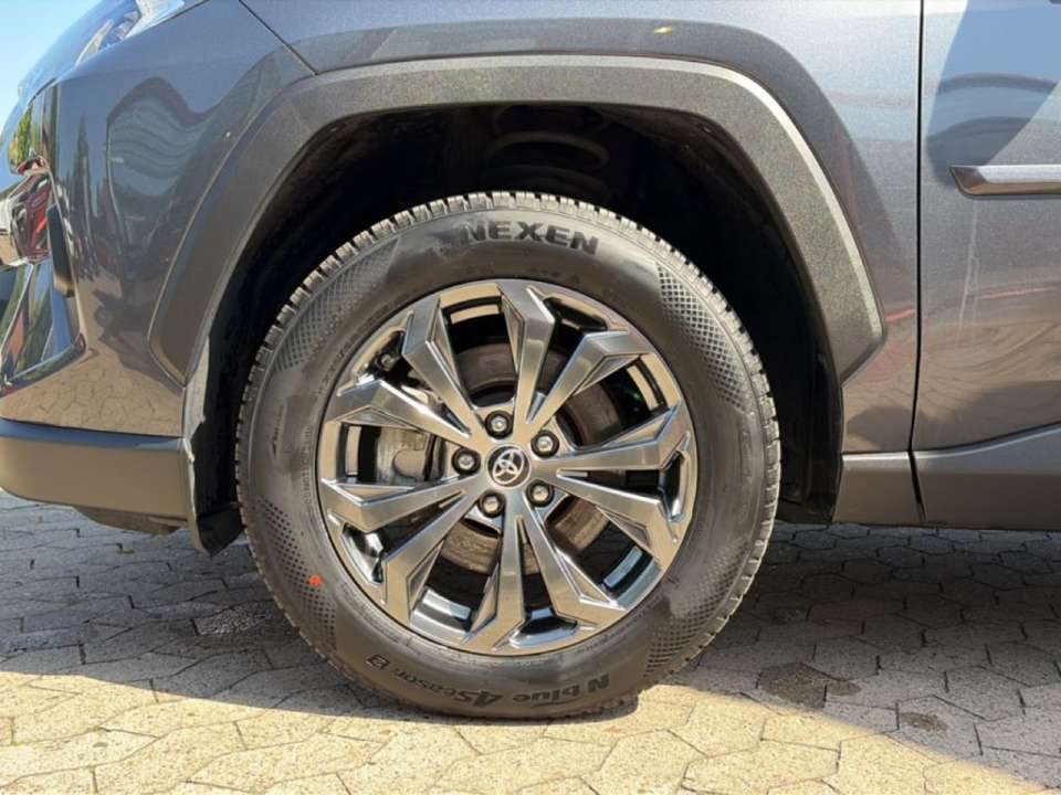 Toyota RAV 4 - Imagem 11