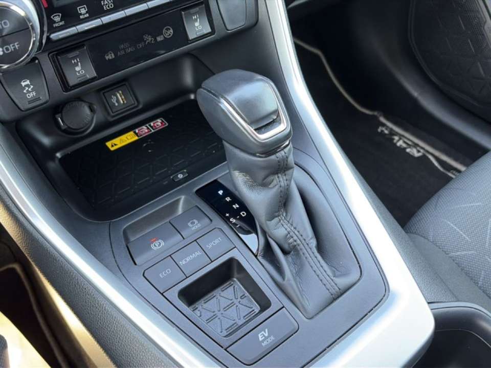 Toyota RAV 4 - Imagem 15