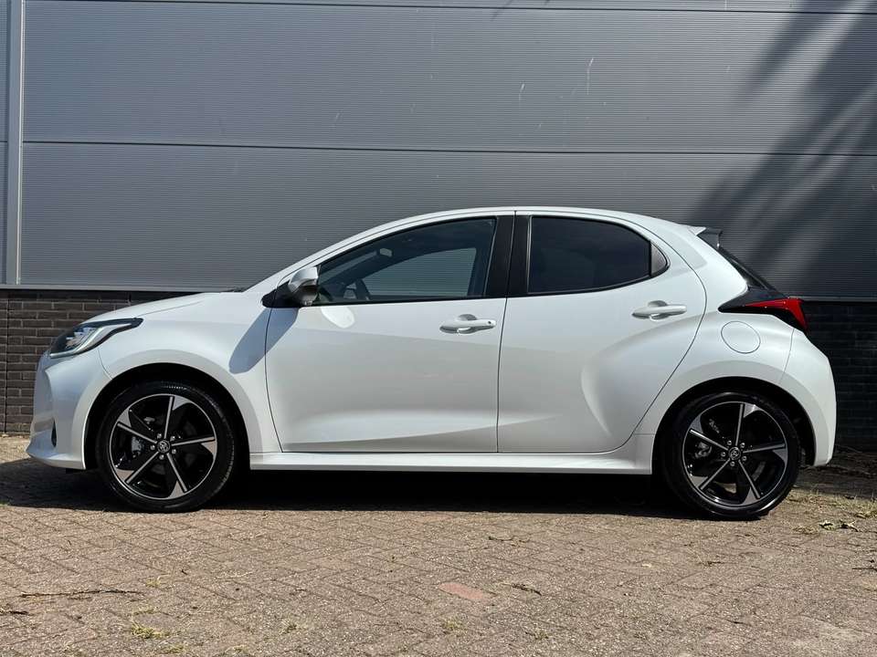 Toyota Yaris - Imagem 2