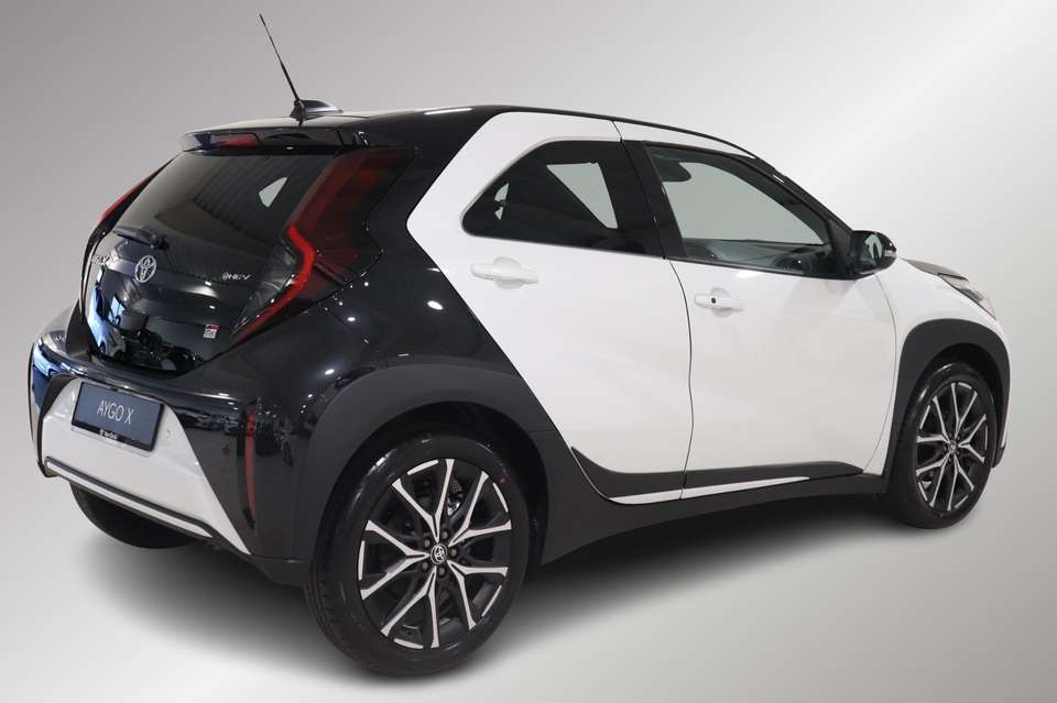 Toyota Aygo X - Imagem 2