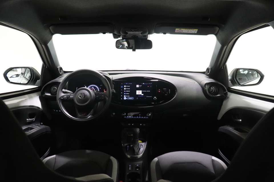 Toyota Aygo X - Imagem 3