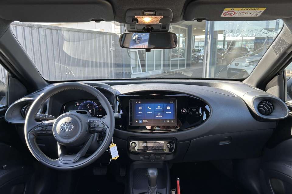 Toyota Aygo X - Imagem 3
