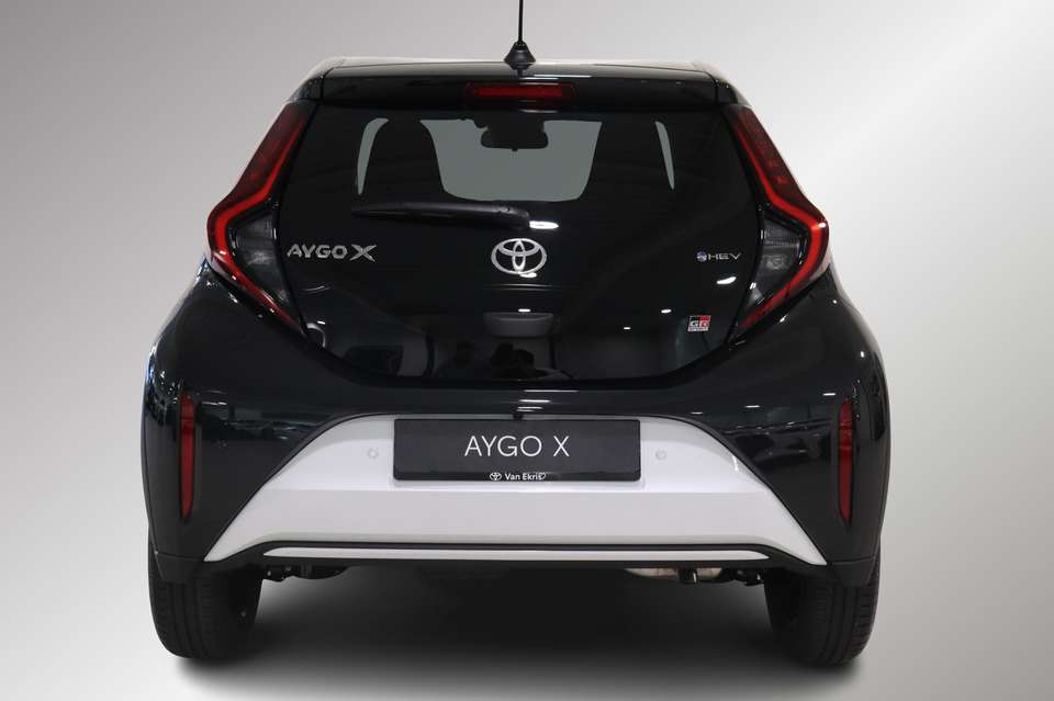 Toyota Aygo X - Imagem 4