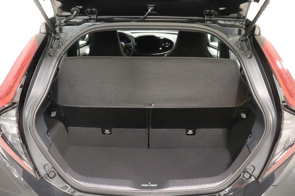Toyota Aygo X - Imagem 12