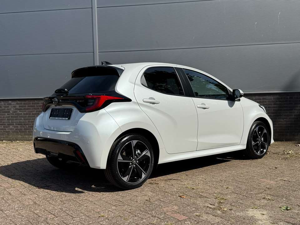 Toyota Yaris - Imagem 14