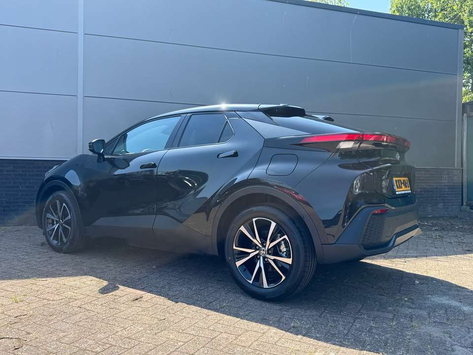 Toyota C-HR - Imagem 12