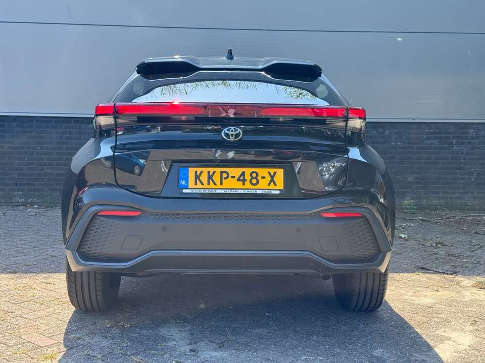 Toyota C-HR - Imagem 13