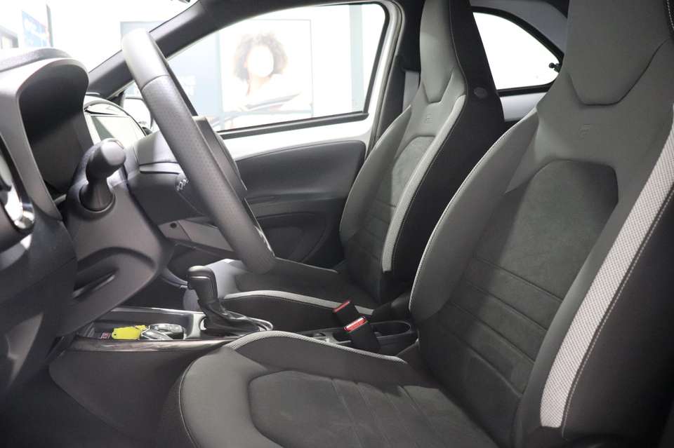 Toyota Aygo X - Imagem 15