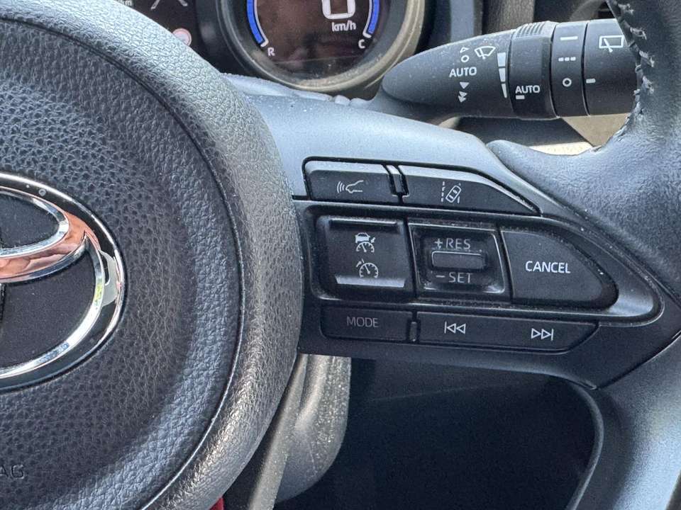 Toyota Yaris - Imagem 12