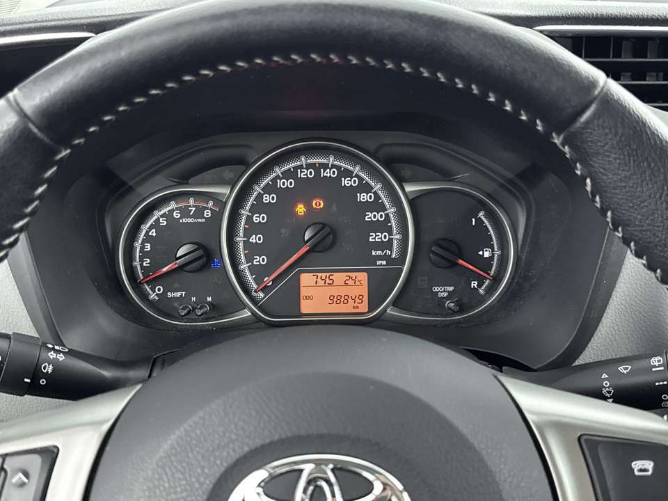 Toyota Yaris - Imagem 5