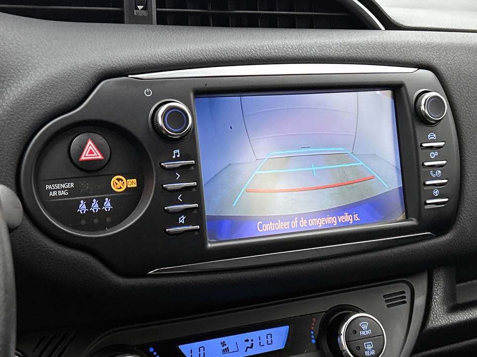 Toyota Yaris - Imagem 8