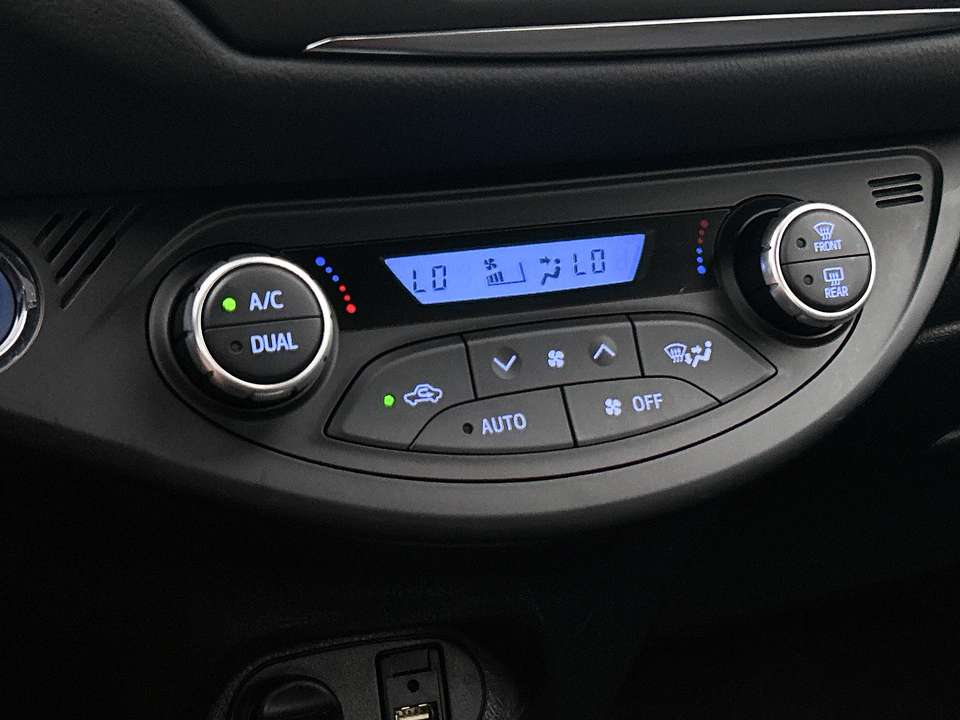 Toyota Yaris - Imagem 10