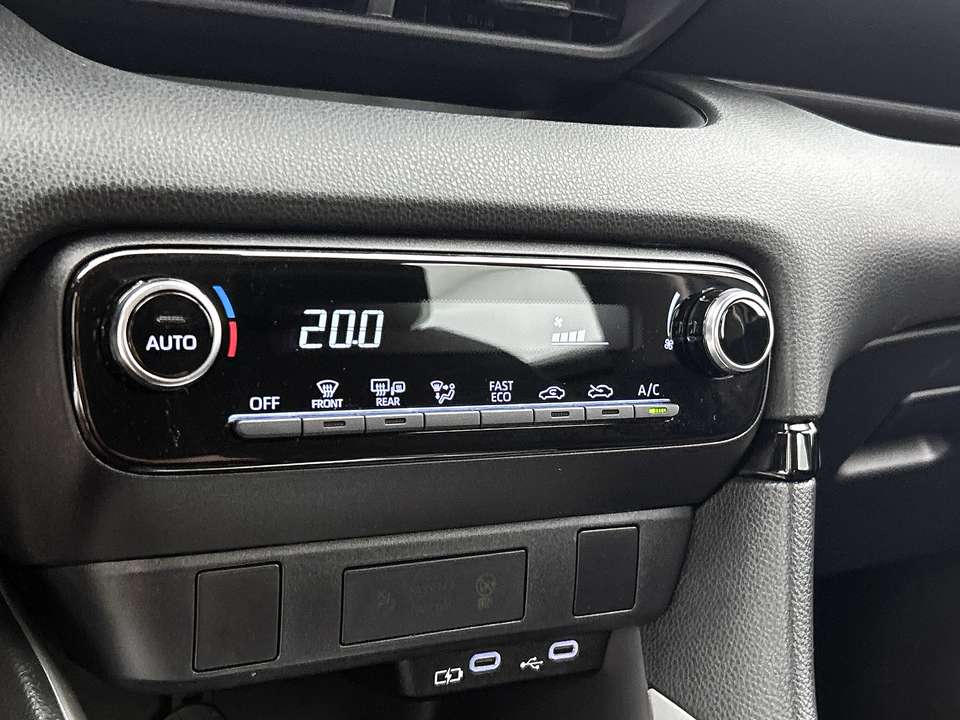 Toyota Yaris - Imagem 9