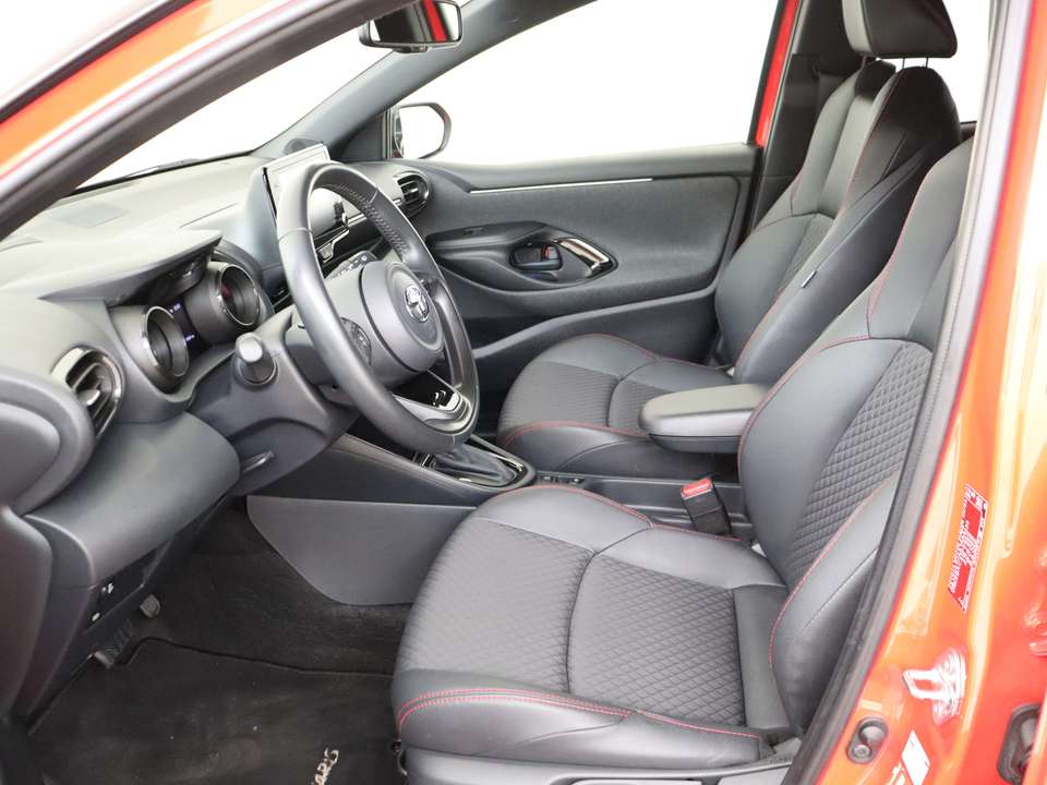 Toyota Yaris - Imagem 14