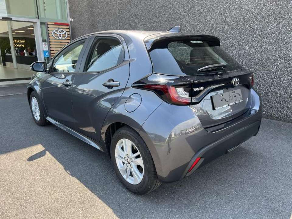 Toyota Yaris - Imagem 5