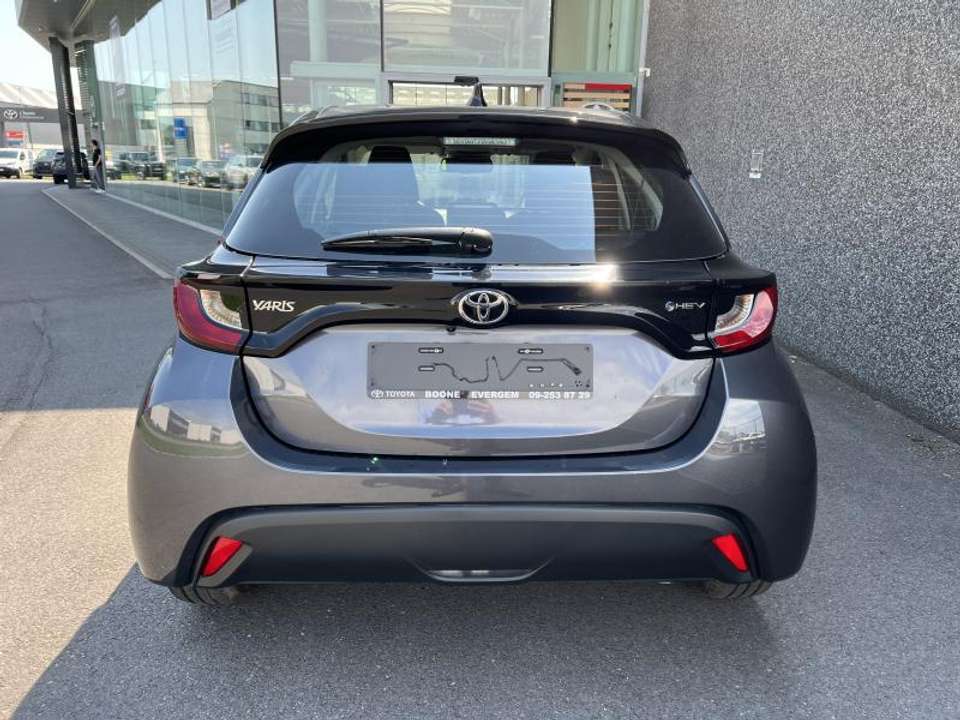 Toyota Yaris - Imagem 6