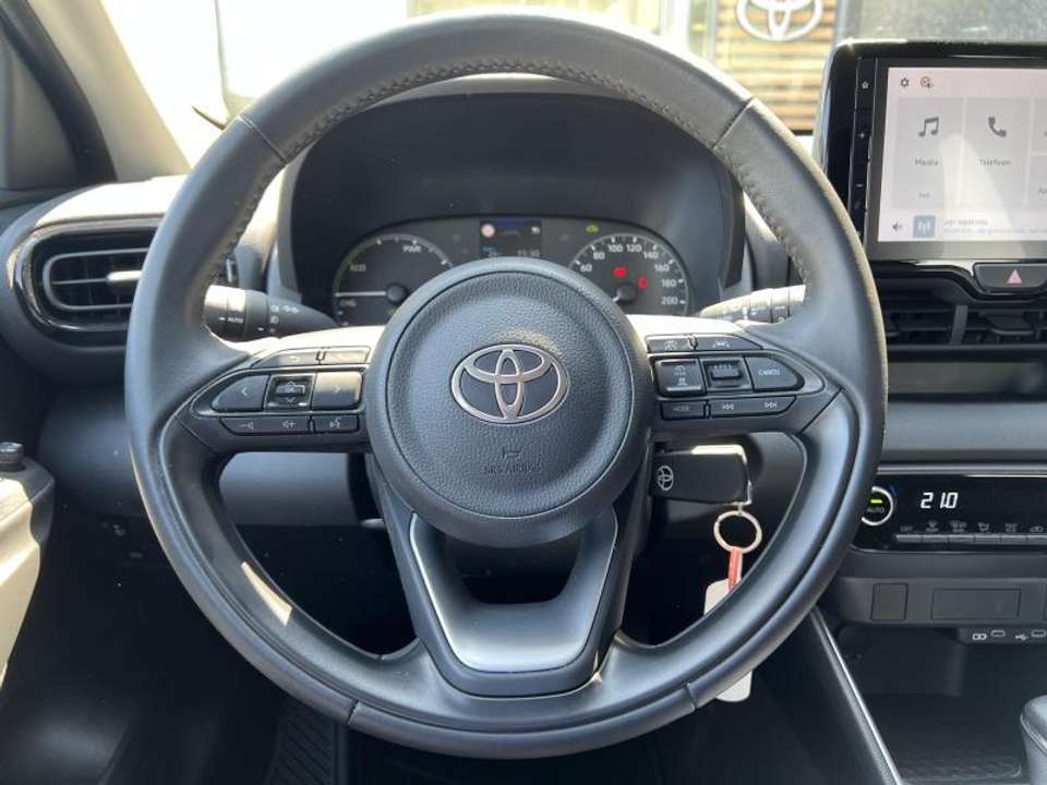 Toyota Yaris - Imagem 13