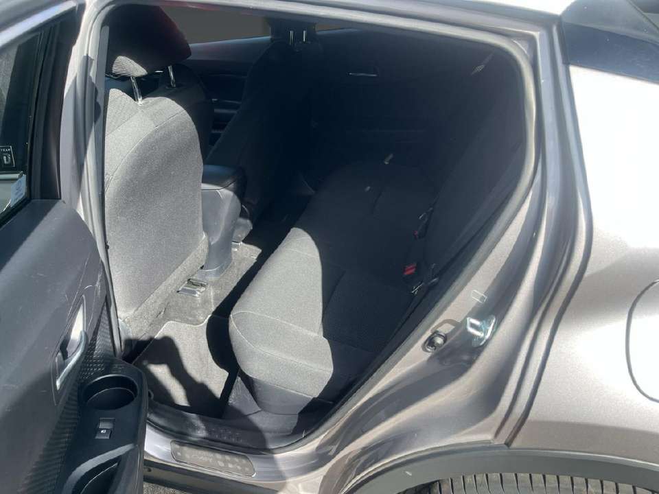 Toyota C-HR - Imagem 11