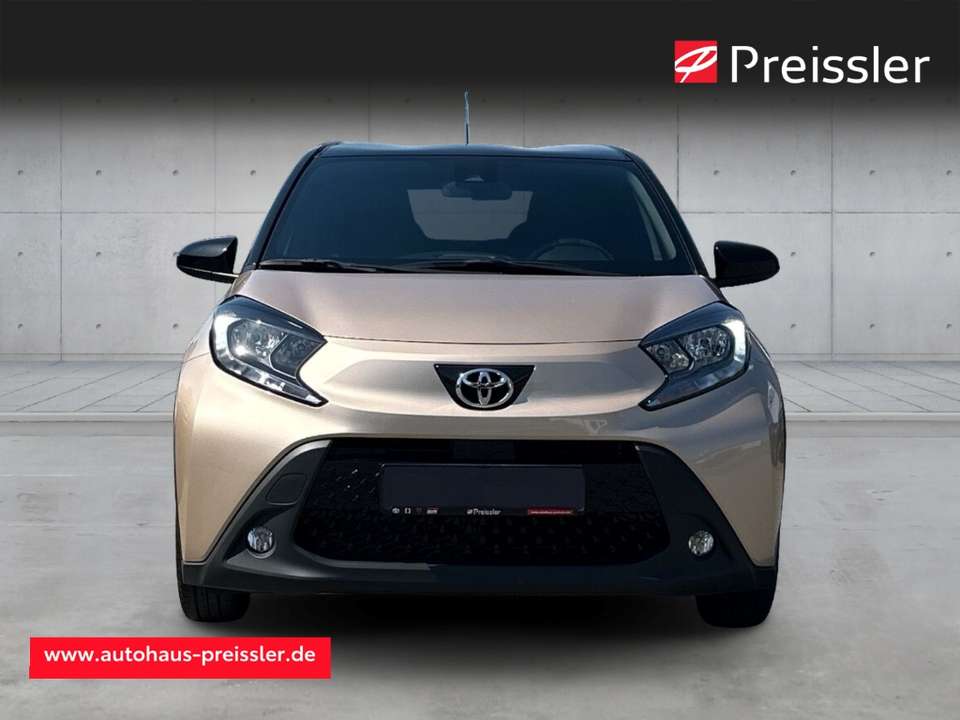 Toyota Aygo X - Imagem 8