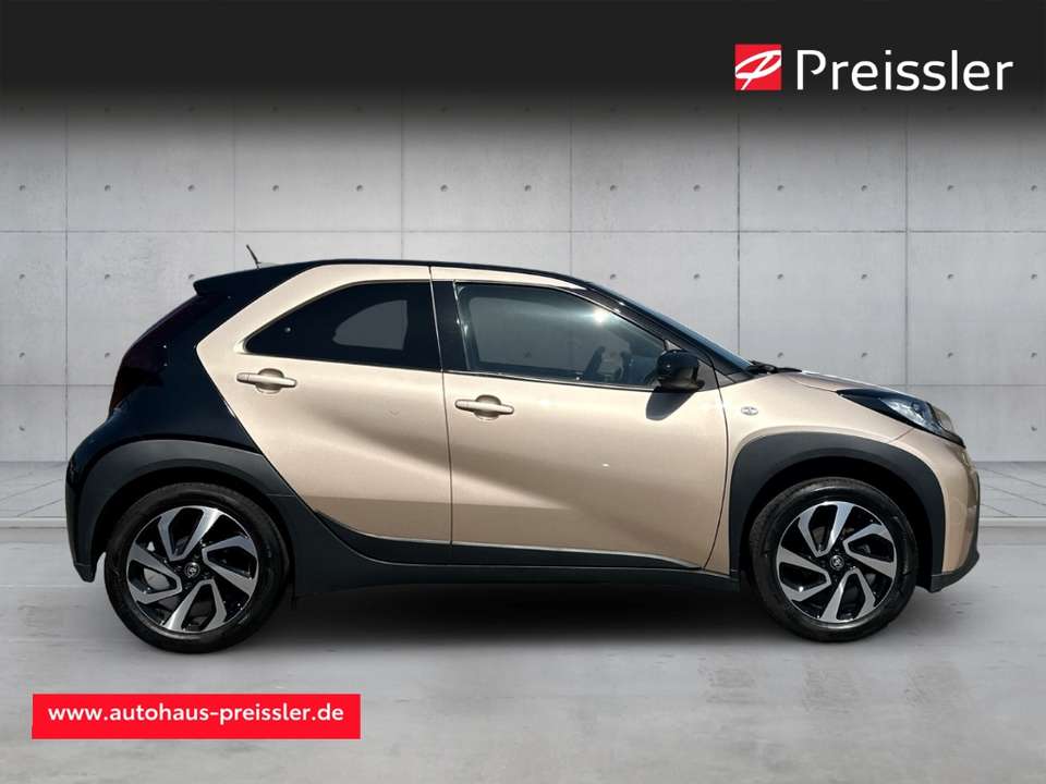 Toyota Aygo X - Imagem 9