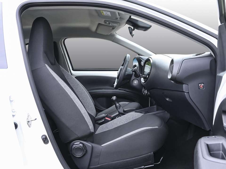 Toyota Aygo X - Imagem 6