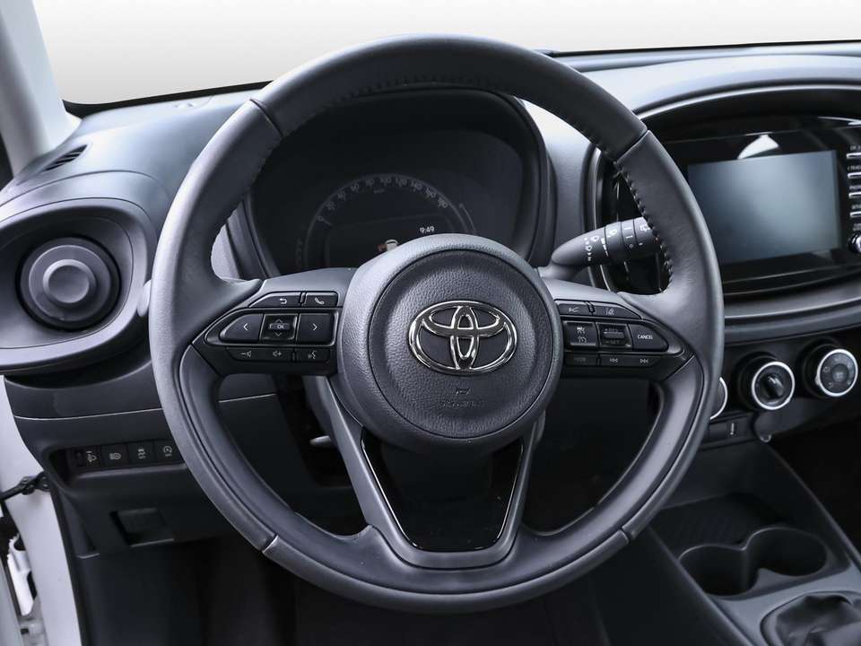 Toyota Aygo X - Imagem 8